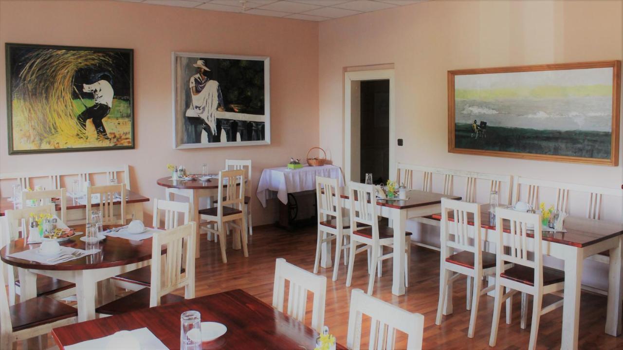 Hotel Pansky Dum Žamberk エクステリア 写真