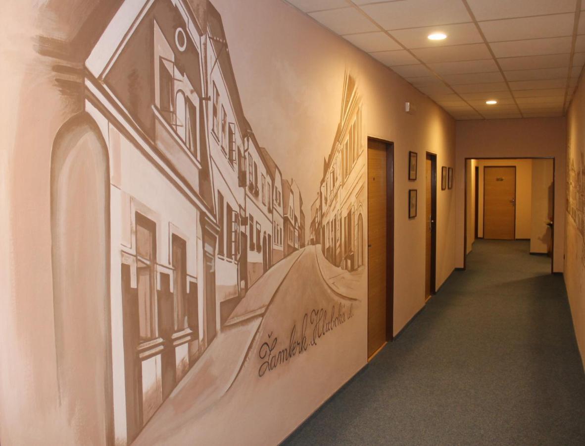 Hotel Pansky Dum Žamberk エクステリア 写真