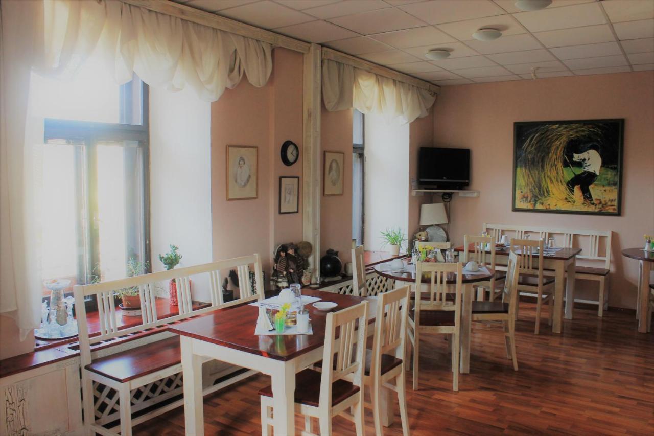 Hotel Pansky Dum Žamberk エクステリア 写真