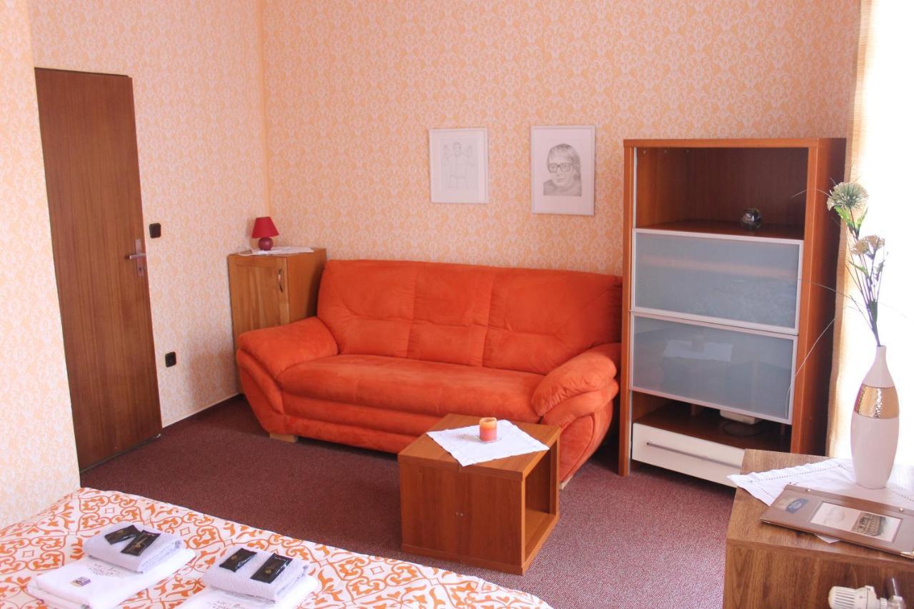 Hotel Pansky Dum Žamberk エクステリア 写真
